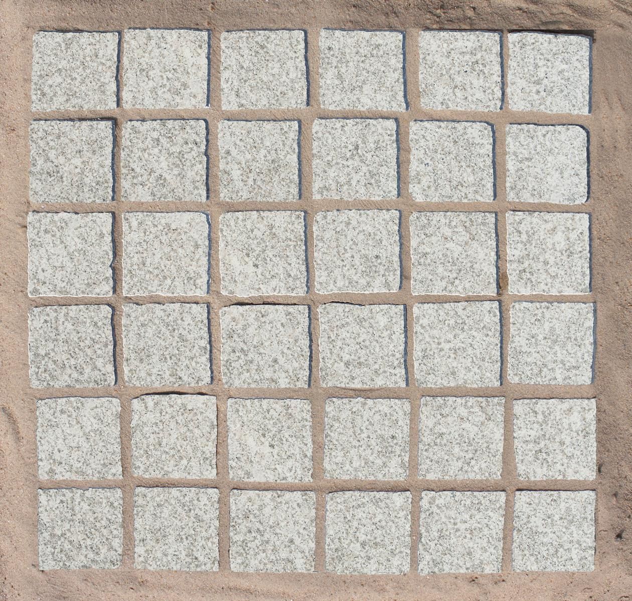 Silver Granite Setts 100x100x50mm